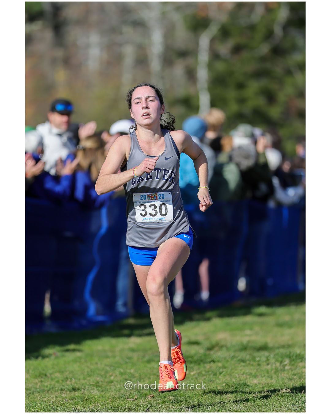 Brianna Paterna, Exeter High School, P19, 19:39.98 - New England Cross Country State Championship - Thetford Vt - November 8, 2025 File: ./dir-1-Girls-Championship/251108-2025-New England-Cross-Country-Championships-Thetford-VT-223-296A4083.jpg Brianna Paterna, Exeter High School, P19, 19:39.98 - New England Cross Country State Championship - Thetford Vt - November 8, 2025 – 2025 N…